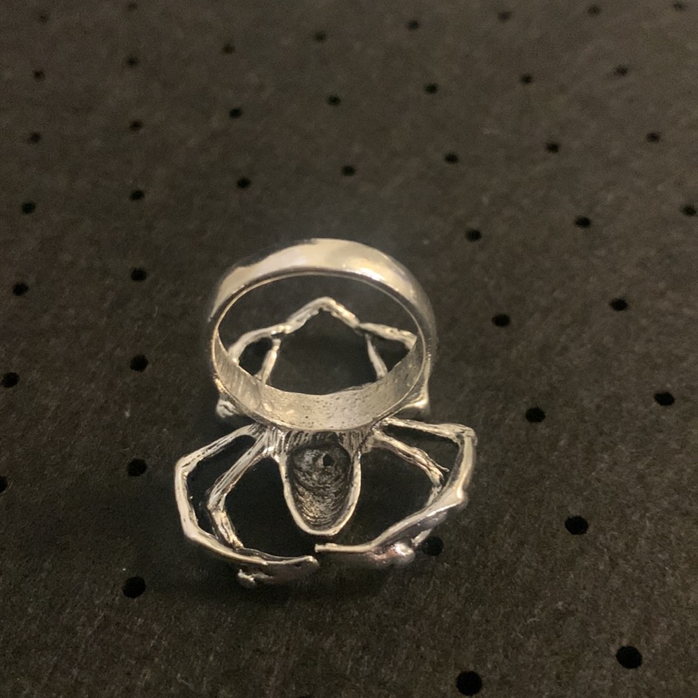Spider ring - Picture 3 of 3